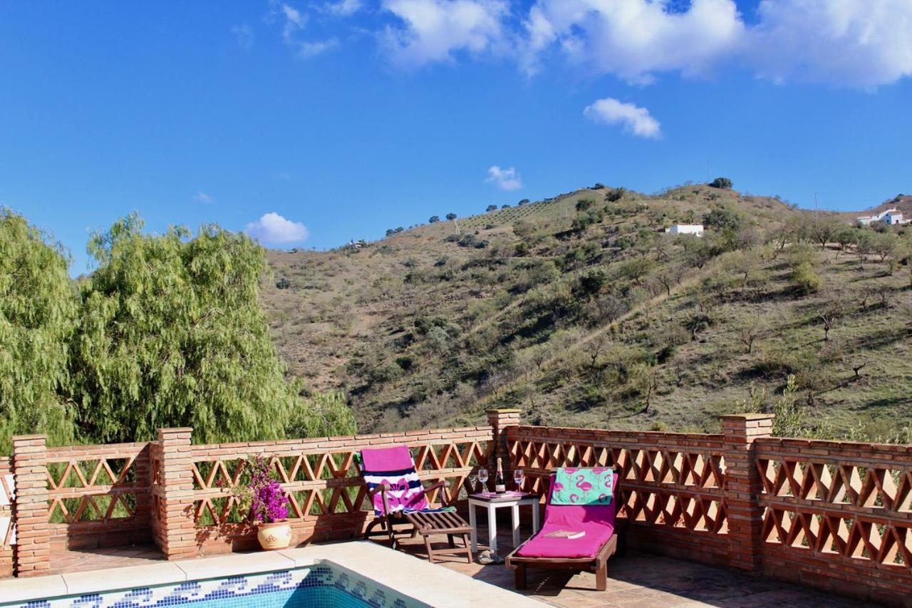 Peace And Tranquility At Montana Retreat Apartment Alora Exterior photo