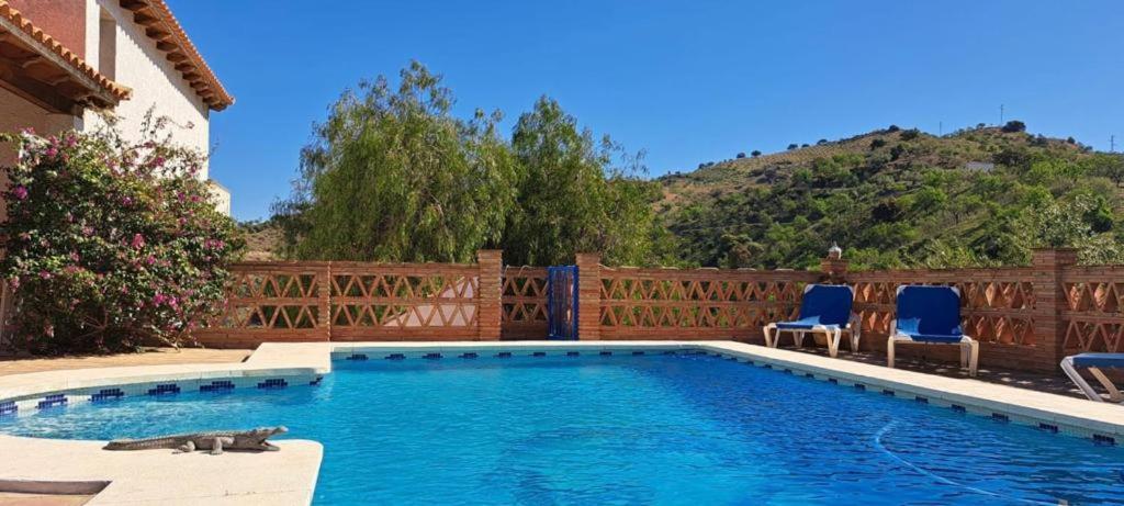 Peace And Tranquility At Montana Retreat Apartment Alora Room photo